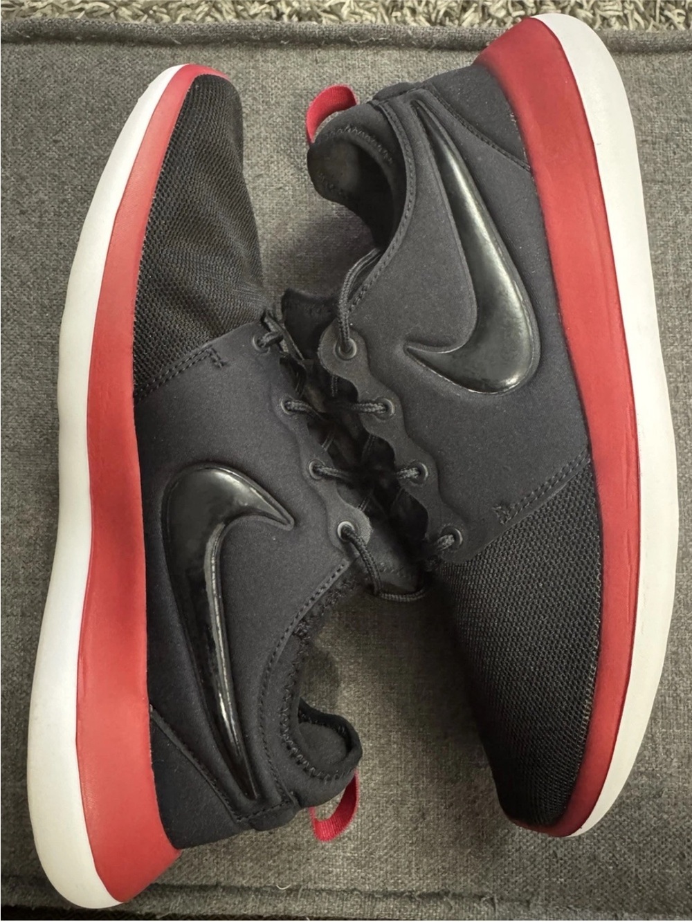 Nike Roshe Two 'Black Gym Red' 844656-005 Size 12